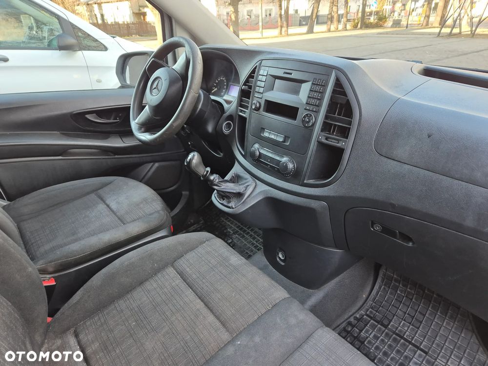 Mercedes-Benz VITO - 16