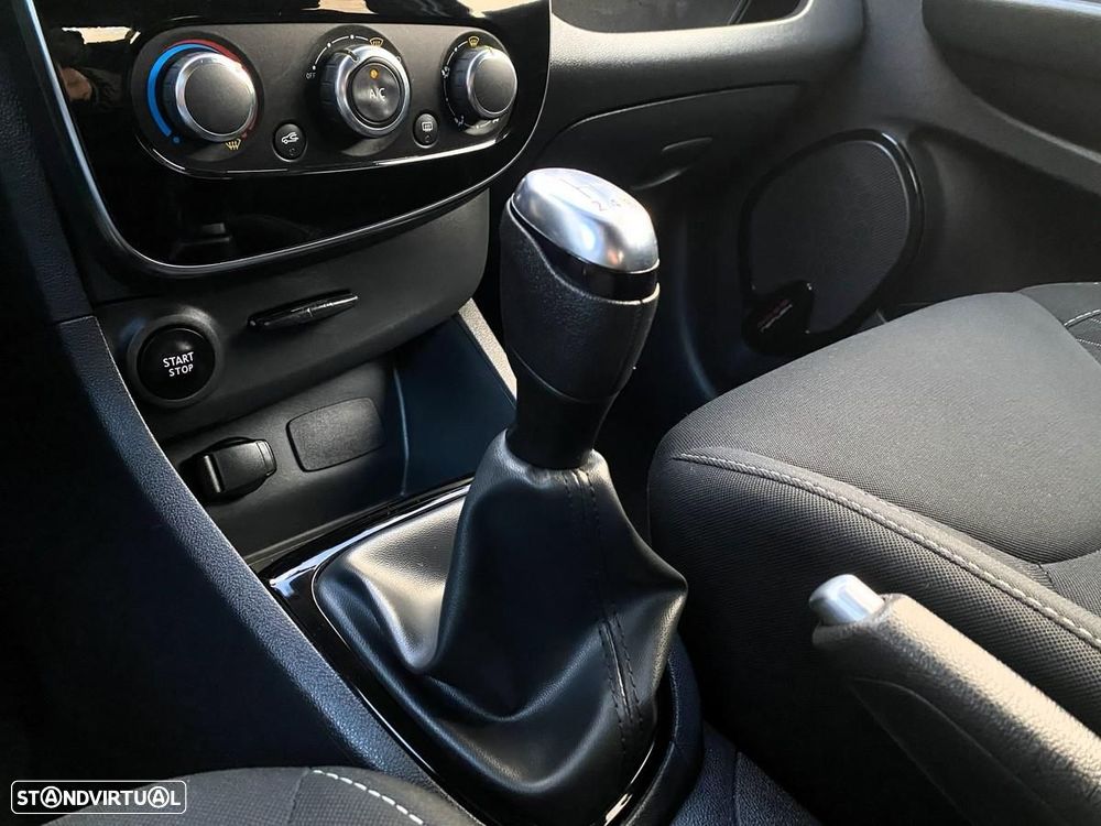 Renault Clio Sport Tourer 1.5 dCi Limited - 22