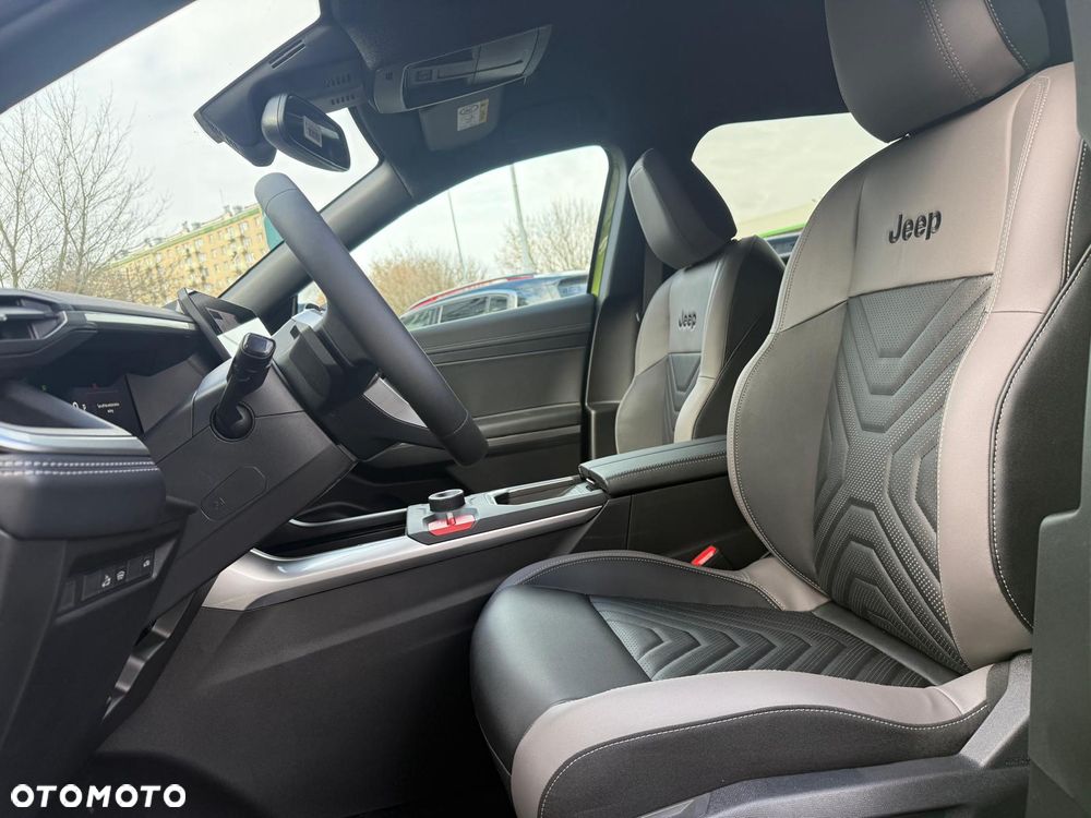 Jeep Compass 1.2 T3 mHEV First Edition FWD DCT - 8