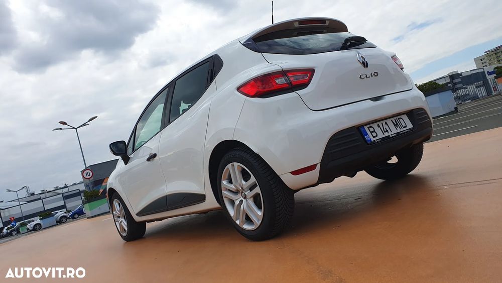 Renault Clio TCe Life - 24