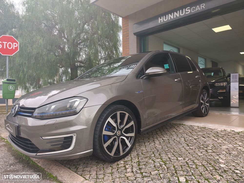 VW Golf 1.4 GTE Plug-In-Hybrid DSG - 3
