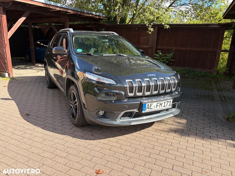Jeep Cherokee - 1
