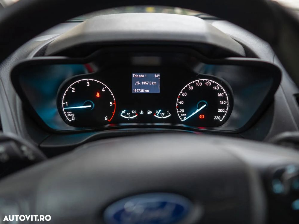 FORD Transit Connect 2021 — imagine 12