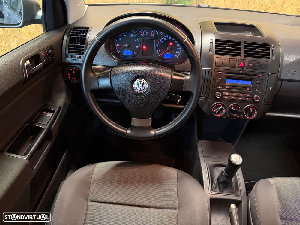 VW Polo 1.2 Live - 13