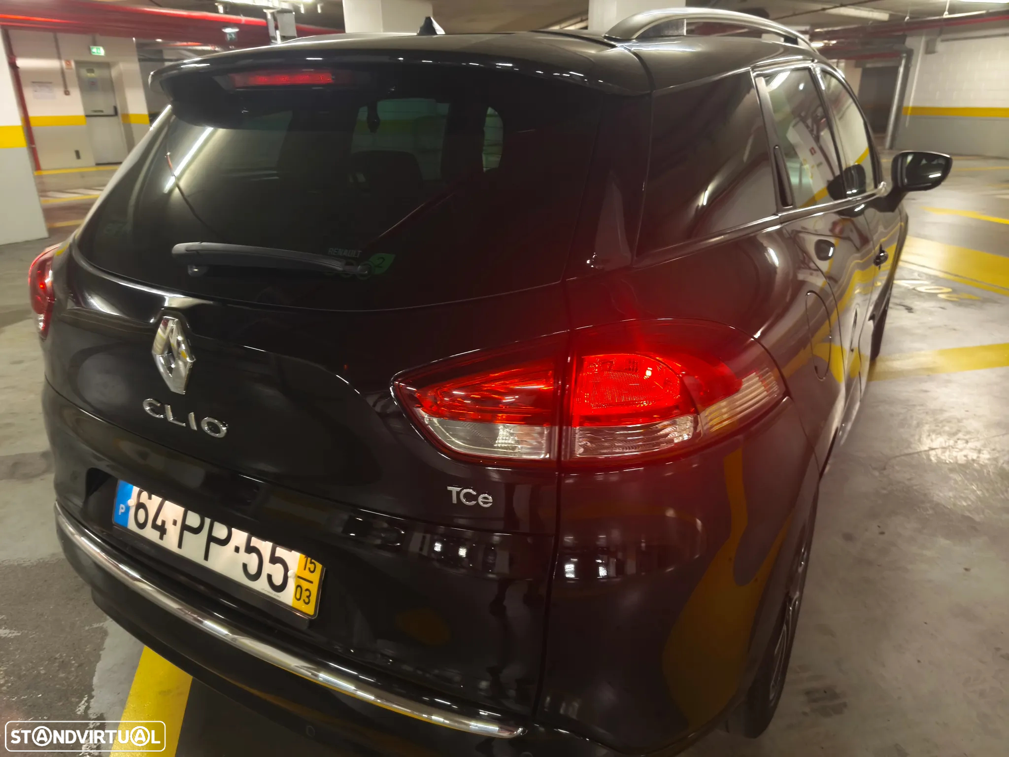 Renault Clio Sport Tourer 0.9 TCE Dynamique S - 20