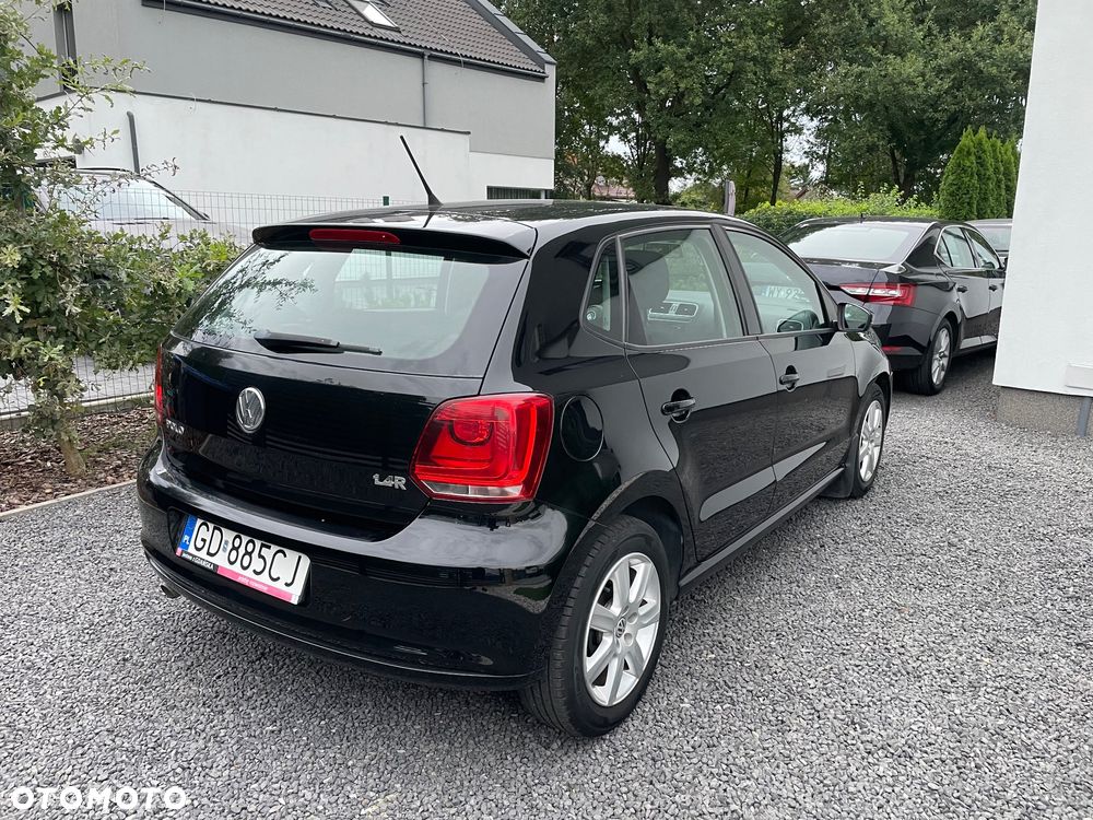 Volkswagen Polo 1.4 16V Highline - 4