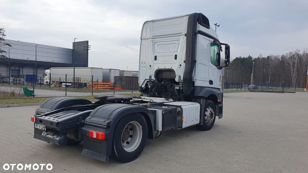 Mercedes-Benz Actros - 7