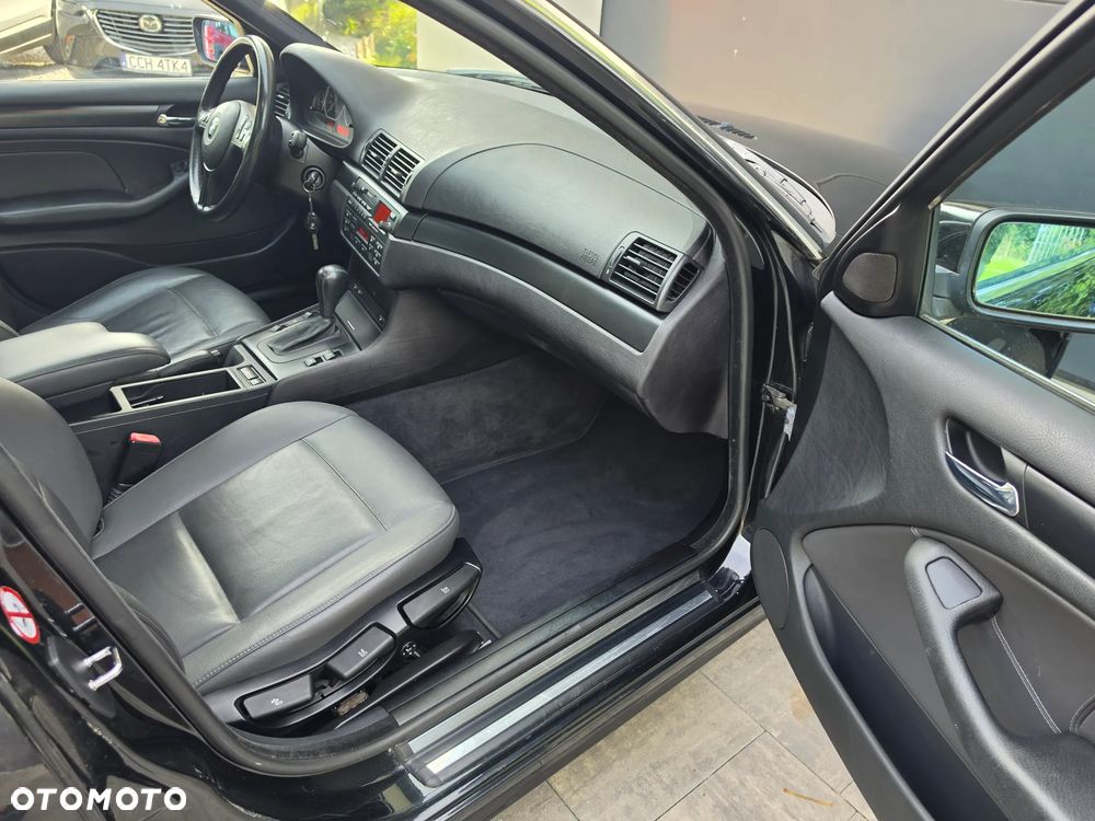 BMW Seria 3 325i - 15