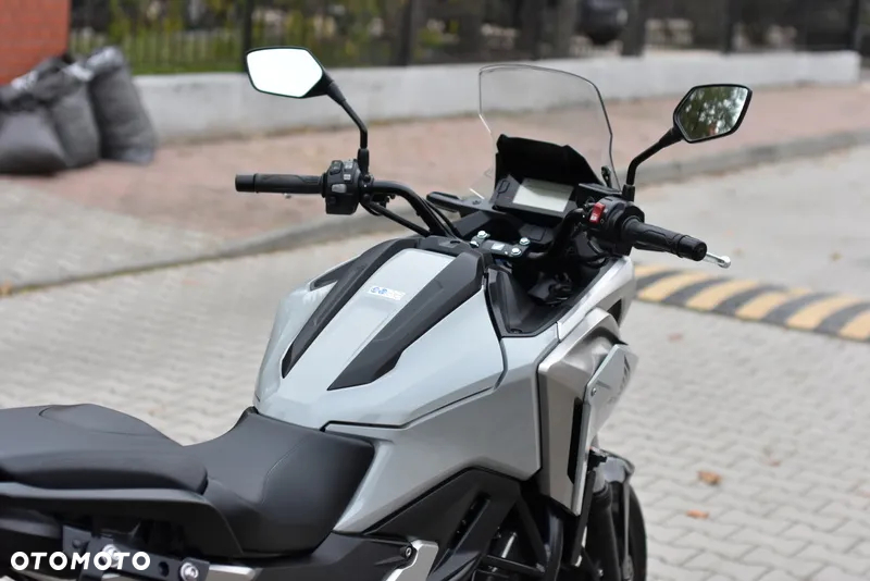 Honda NC - 15