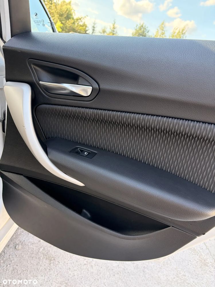 BMW Seria 1 118i Edition Metropolitan - 20
