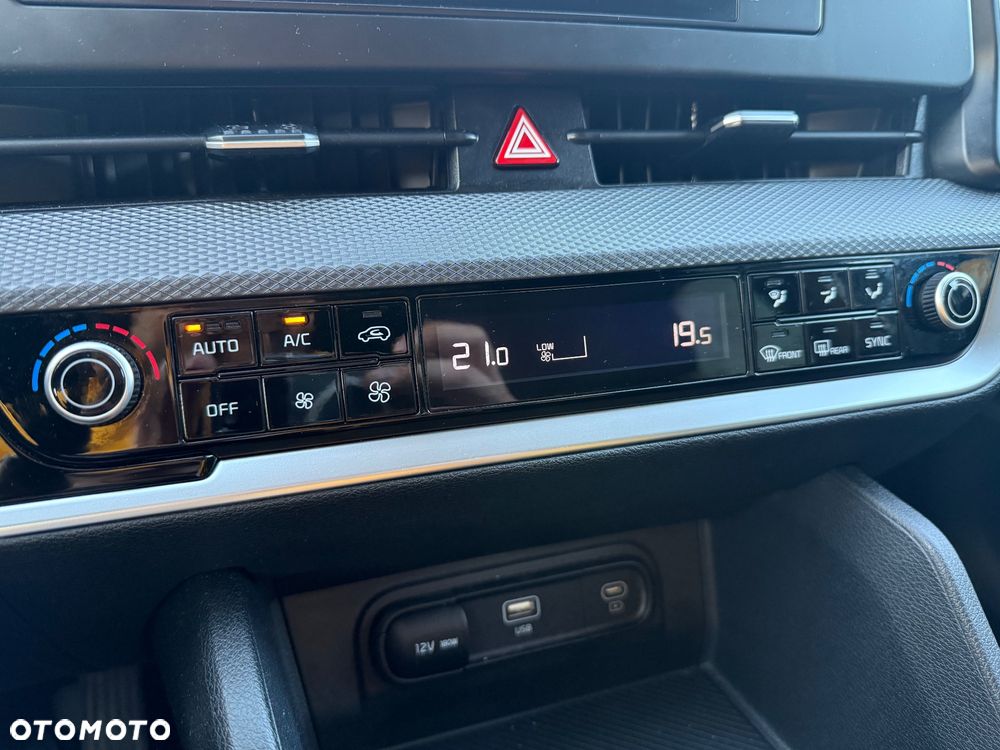 Kia Sportage 1.6 T-GDI MHEV M 2WD DCT - 22