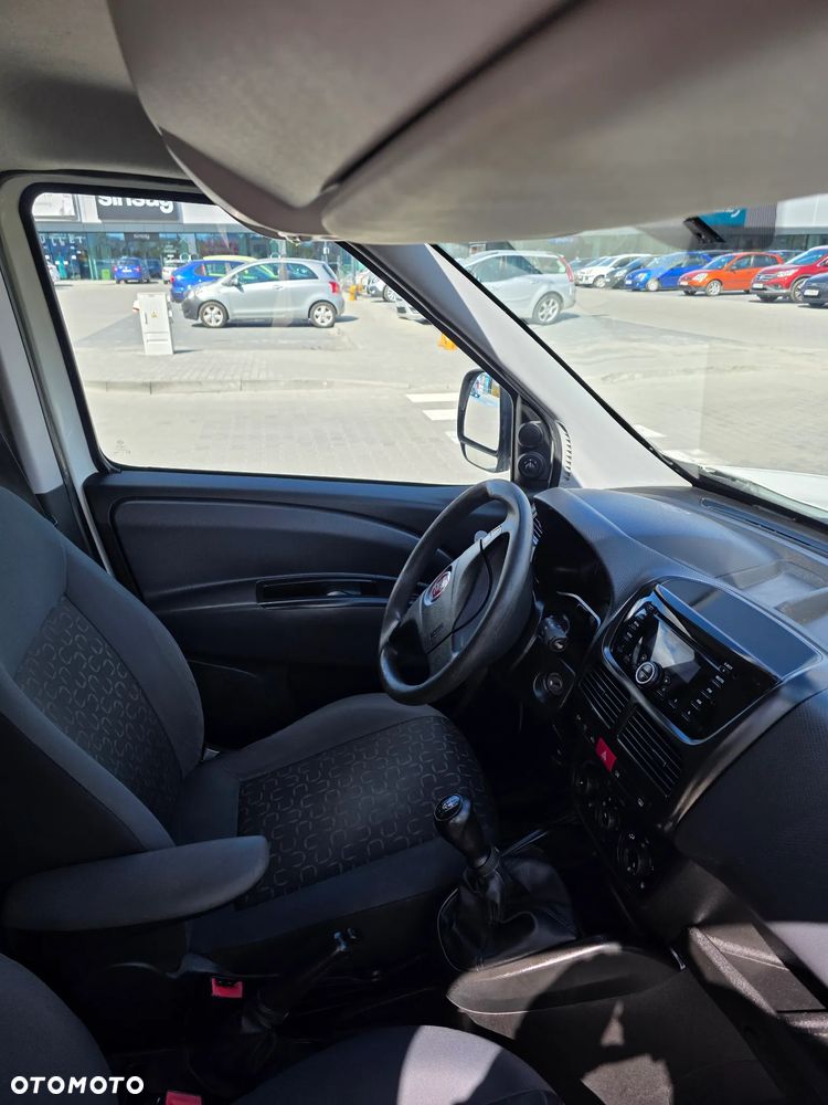 Fiat Doblo 1.3 16V Multijet Emotion - 13