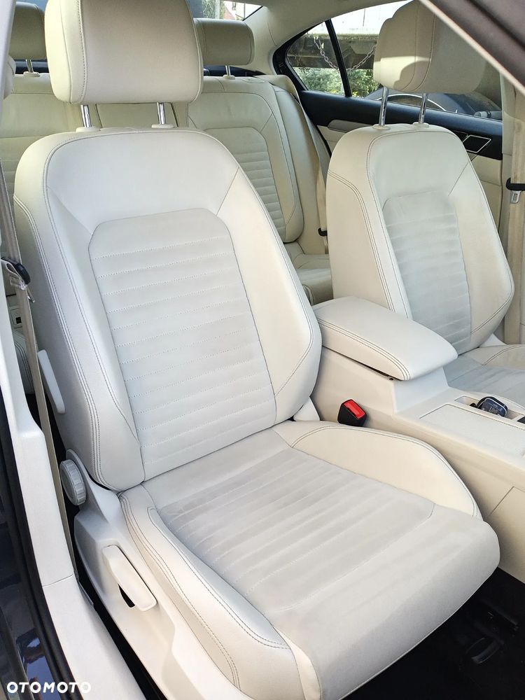 Volkswagen Passat 2.0 TDI BMT Highline DSG - 18