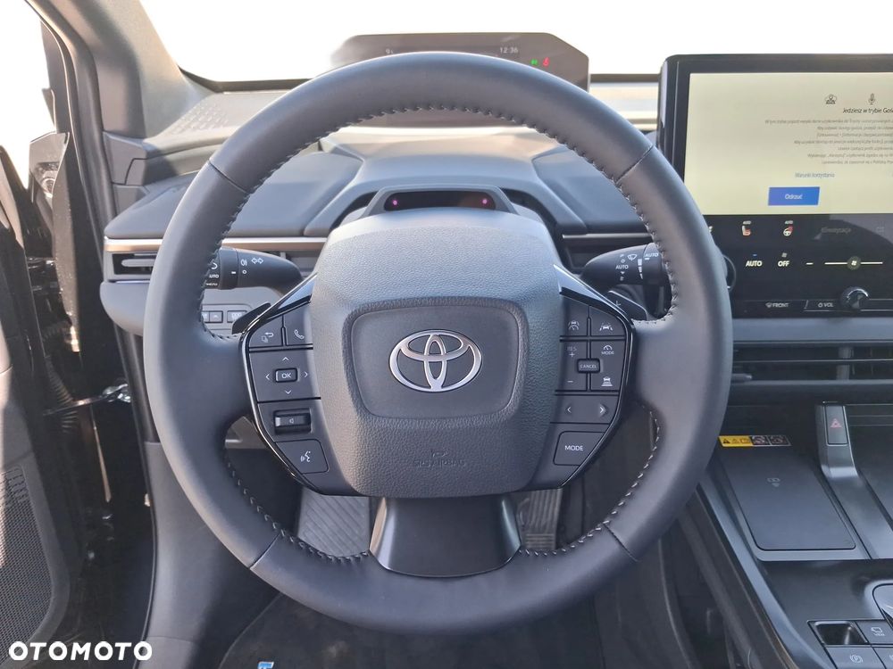 Toyota bZ4X 73.1kWh Style - 13