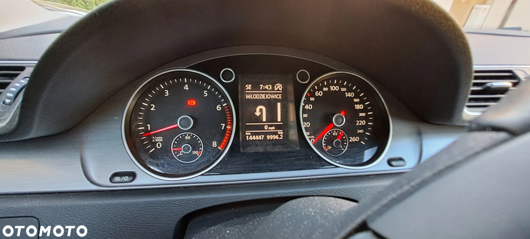 Volkswagen Passat 1.4 TSI BMT Comfortline - 19