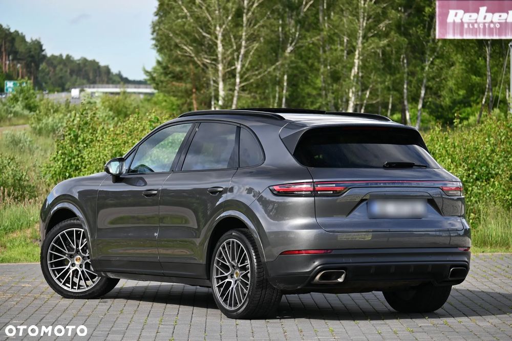 Porsche Cayenne Platinum Edition - 19