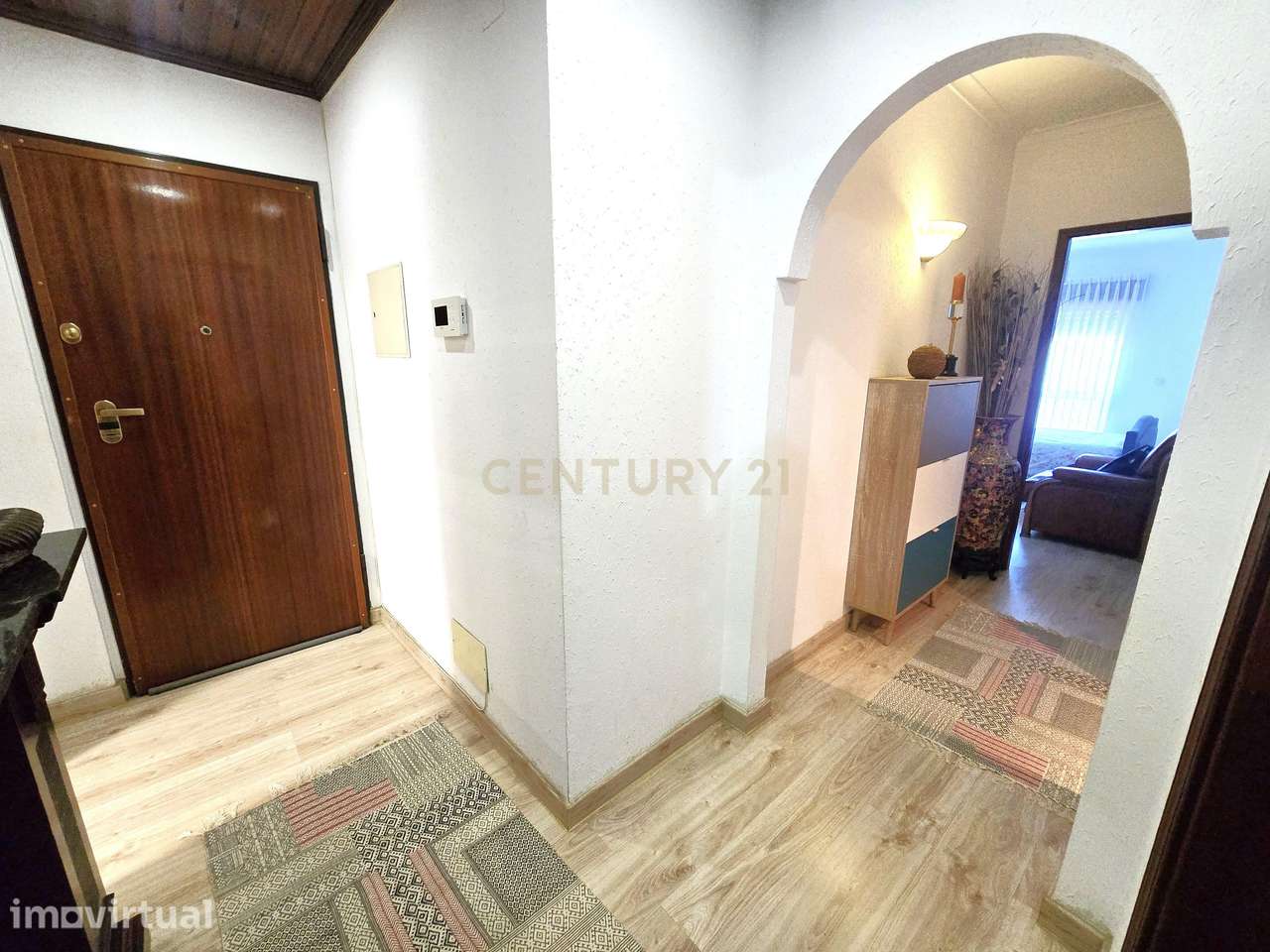 Apartamento T2 com suíte e arrecadação - Grande imagem: 5/35