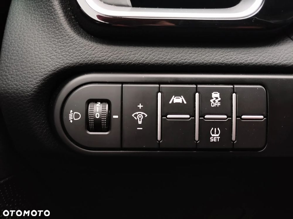 Kia XCeed 1.5 T-GDI L DCT - 14