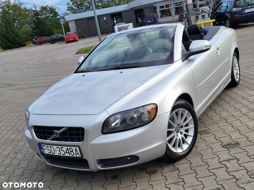 Volvo C70 2.0D Momentum - 1