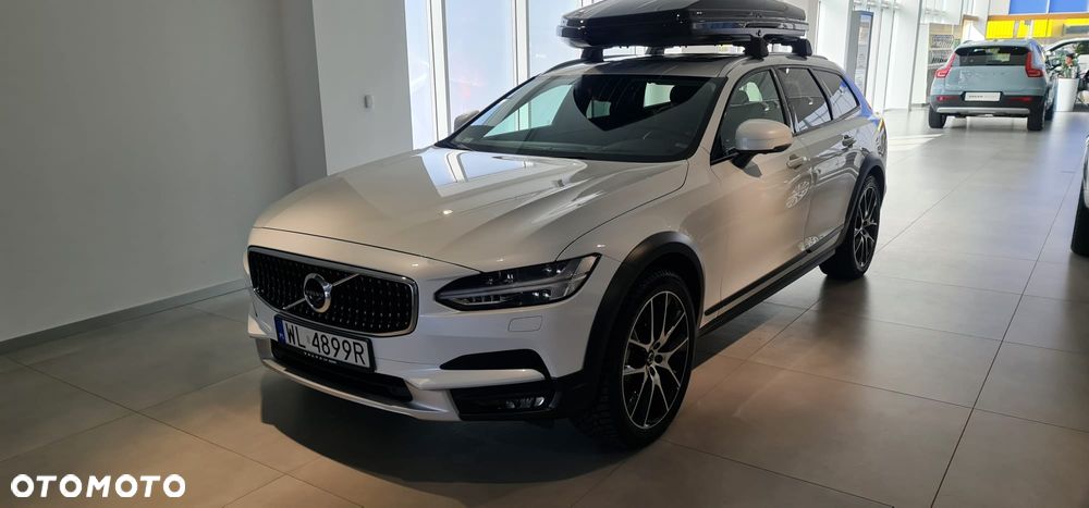 Volvo V90 Cross Country D5 AWD Pro - 1