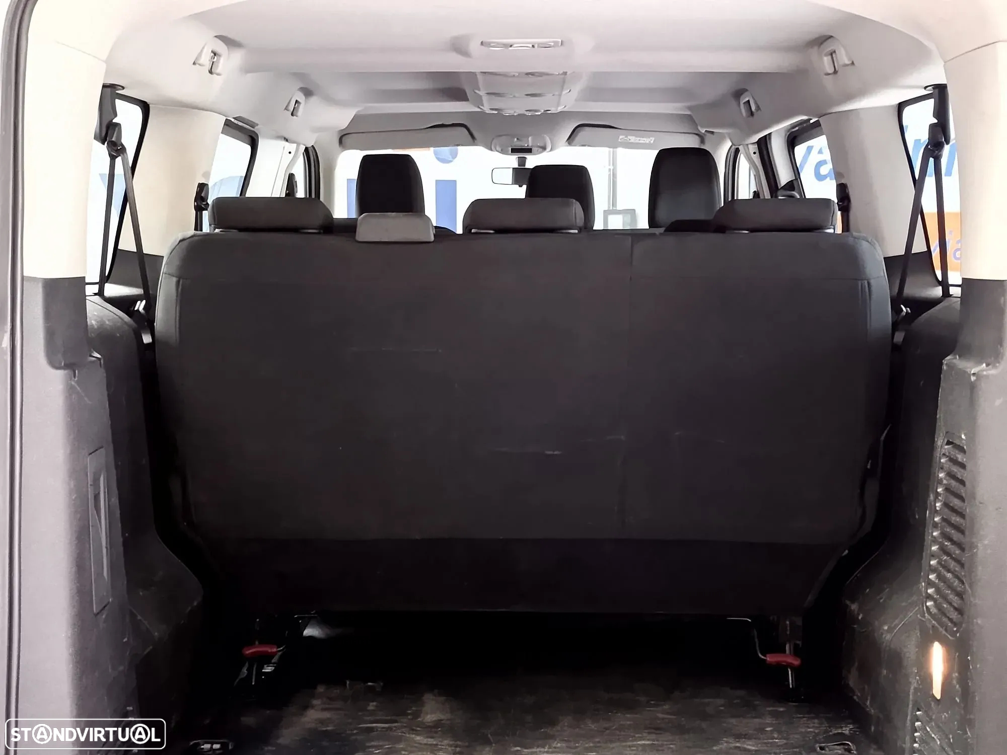 Opel Vivaro 1.5 CDTi L3H1 Essentia Inc - 13