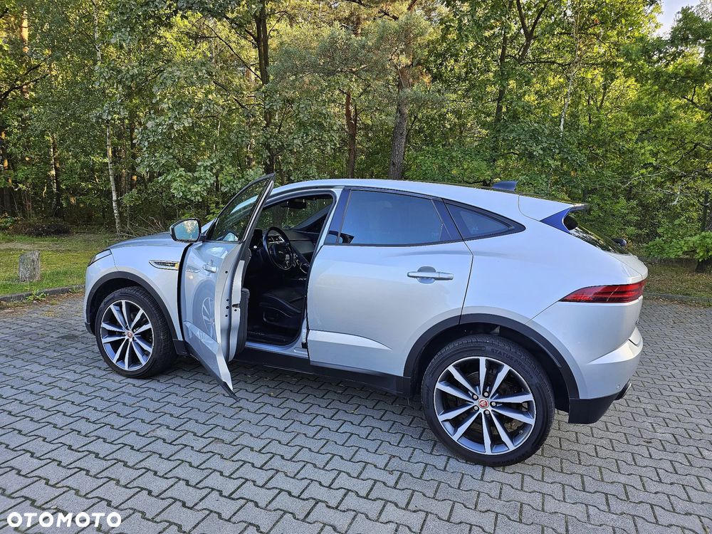 Jaguar E-Pace 2.0 i4D AWD R-Dynamic S - 3
