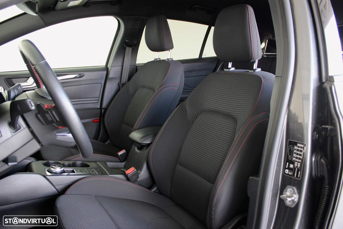 Ford Focus SW - 14