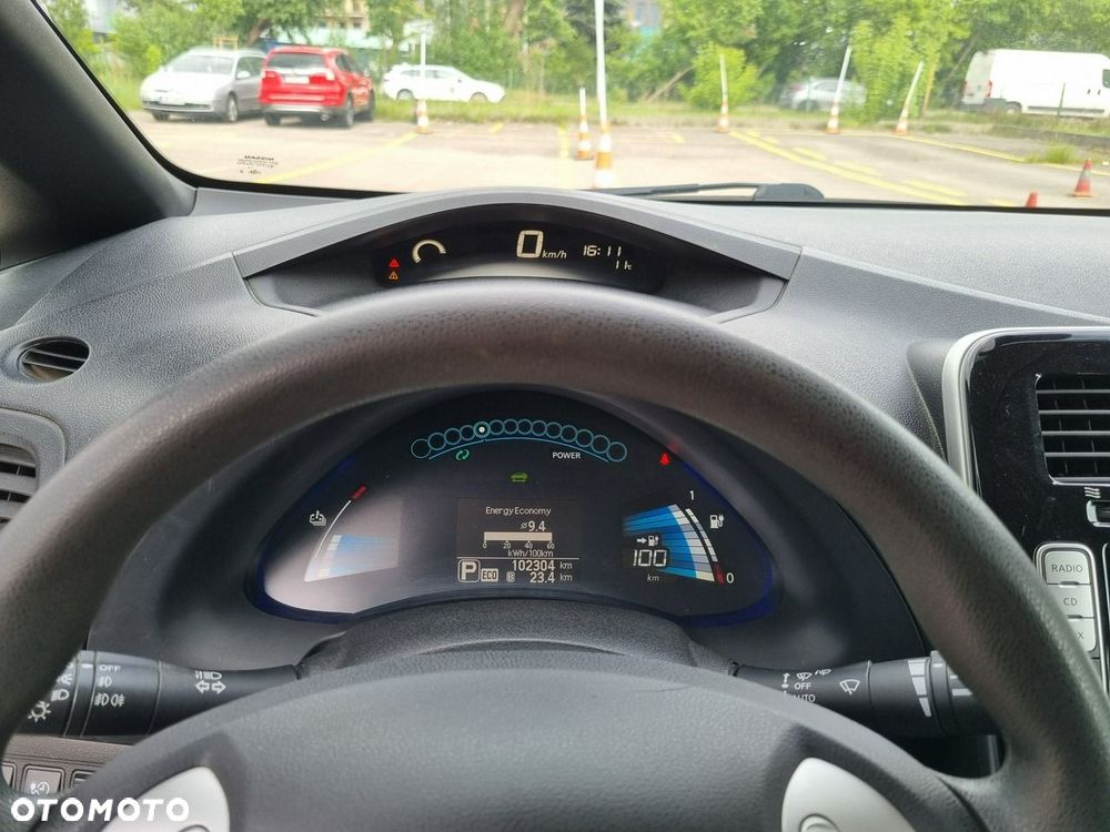 Nissan Leaf 30kWh Acenta - 19