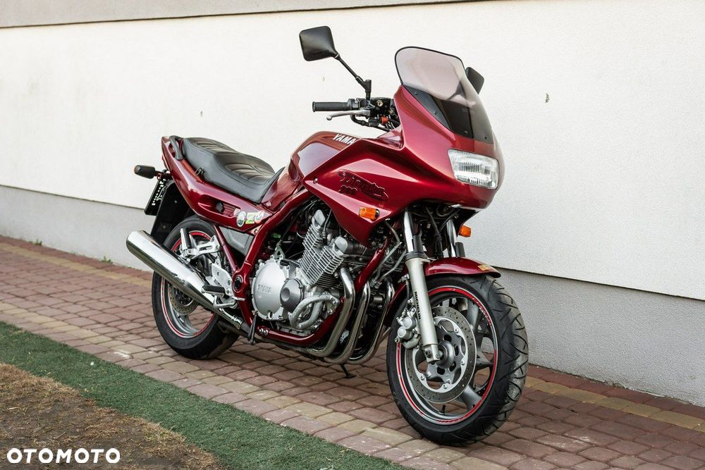 Yamaha XJ - 1