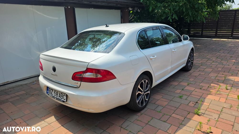 Skoda Superb 1.8 TSI Comfort - 14