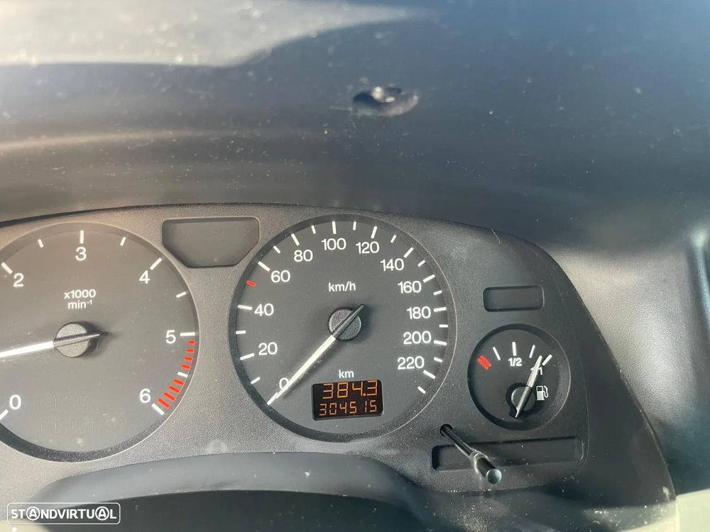 Opel Zafira 2.0 DTi Confort - 3