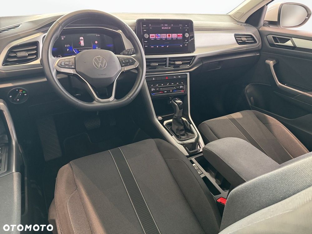Volkswagen T-Roc - 14