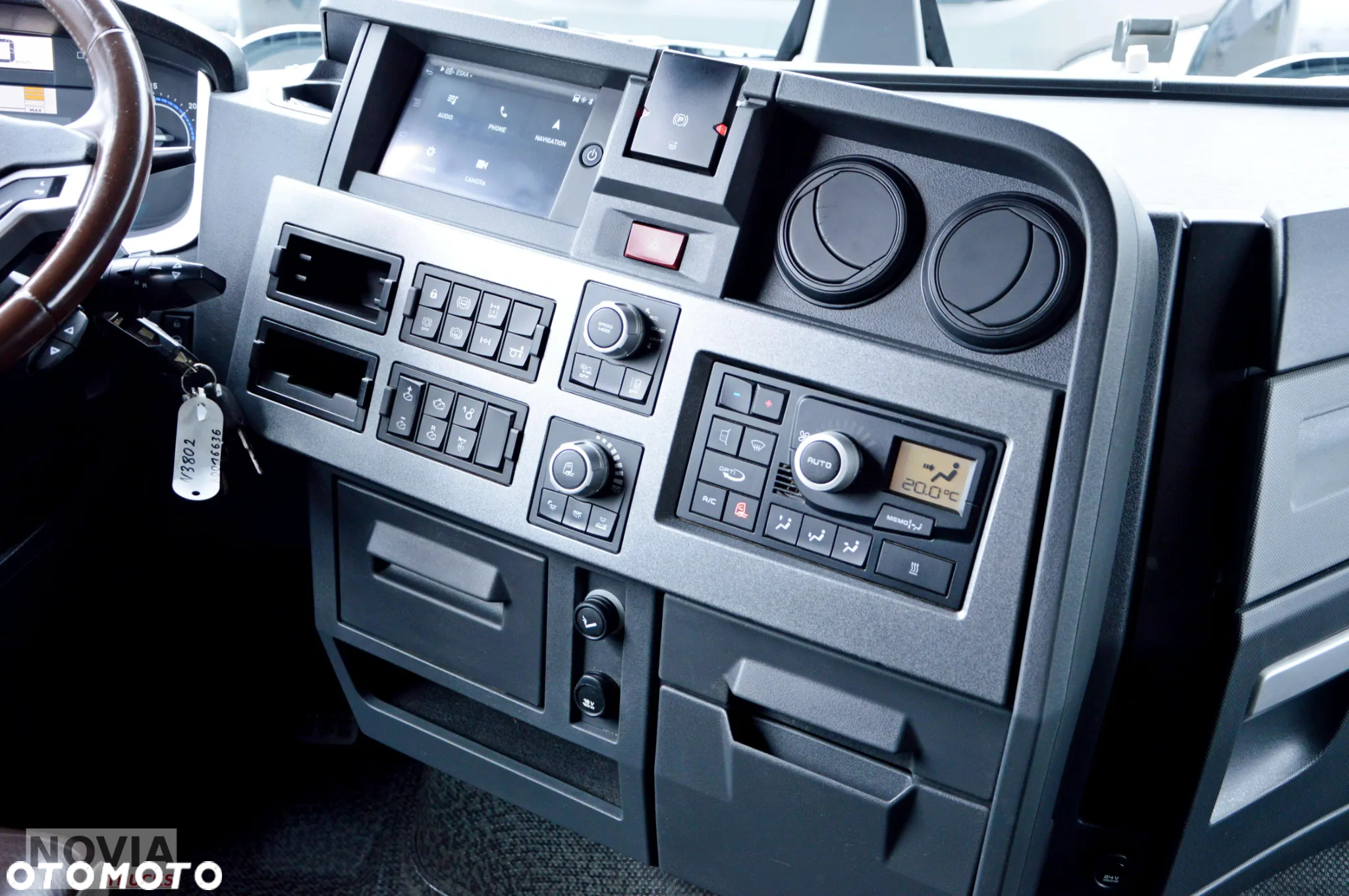 Renault T 520 | NAJBOGATSZA OPCJA | RETARDER VOITH | KLIMA POSTOJOWA | 2 ZBIORNIKI | 2 ŁÓŻKA | MIĘDZYOSIE - 31