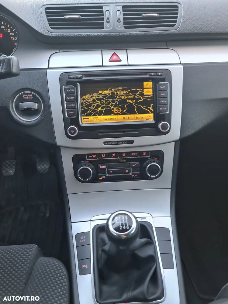 Volkswagen Passat Variant 1.8 TSI Comfortline - 4