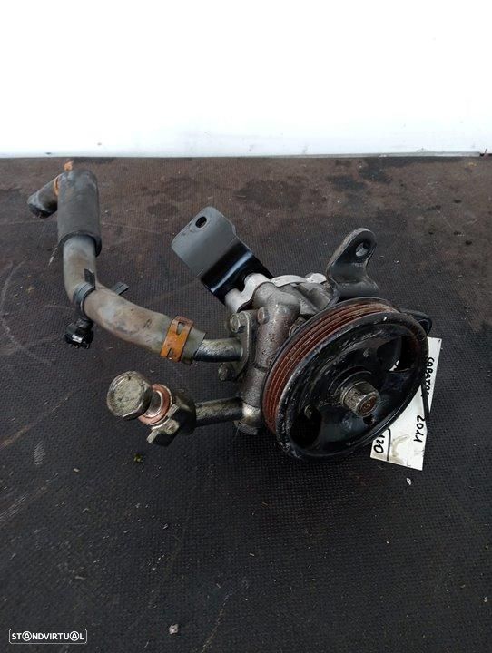 BOMBA DIREÇÃO NISSAN CABSTAR - 1