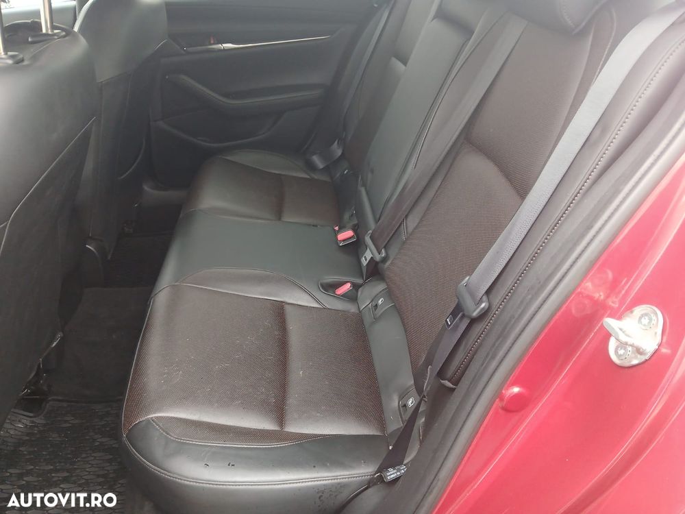 Mazda 3 e-Skyactiv G122 AT MHEV Plus - 18