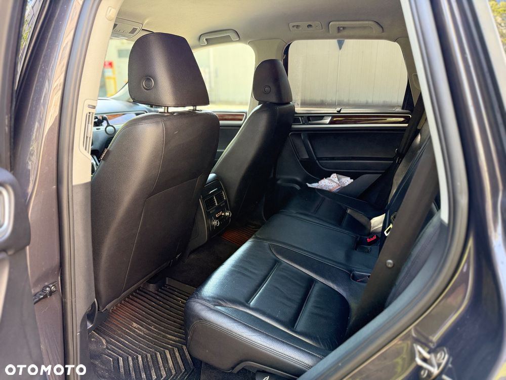 Volkswagen Touareg 3.0 V6 TDI BMT - 9