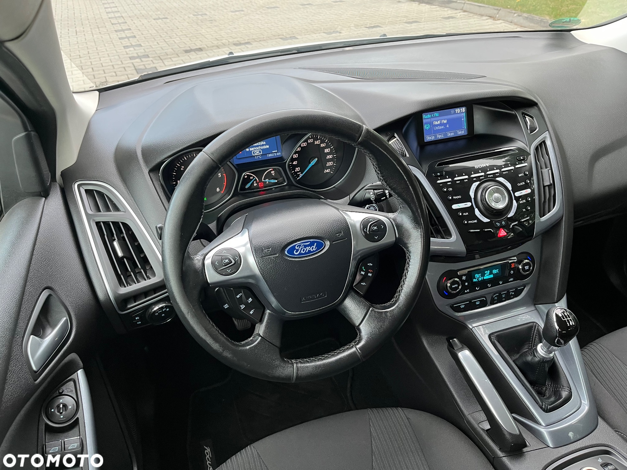 Ford Focus 1.6 TDCi DPF Titanium - 6