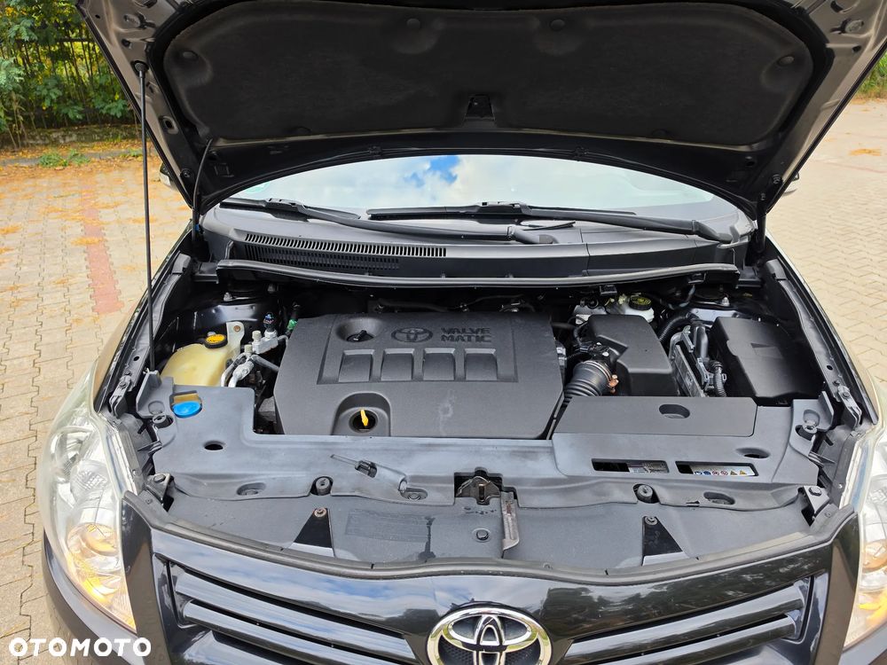 Toyota Auris 1.6 VVT-i Executive - 23