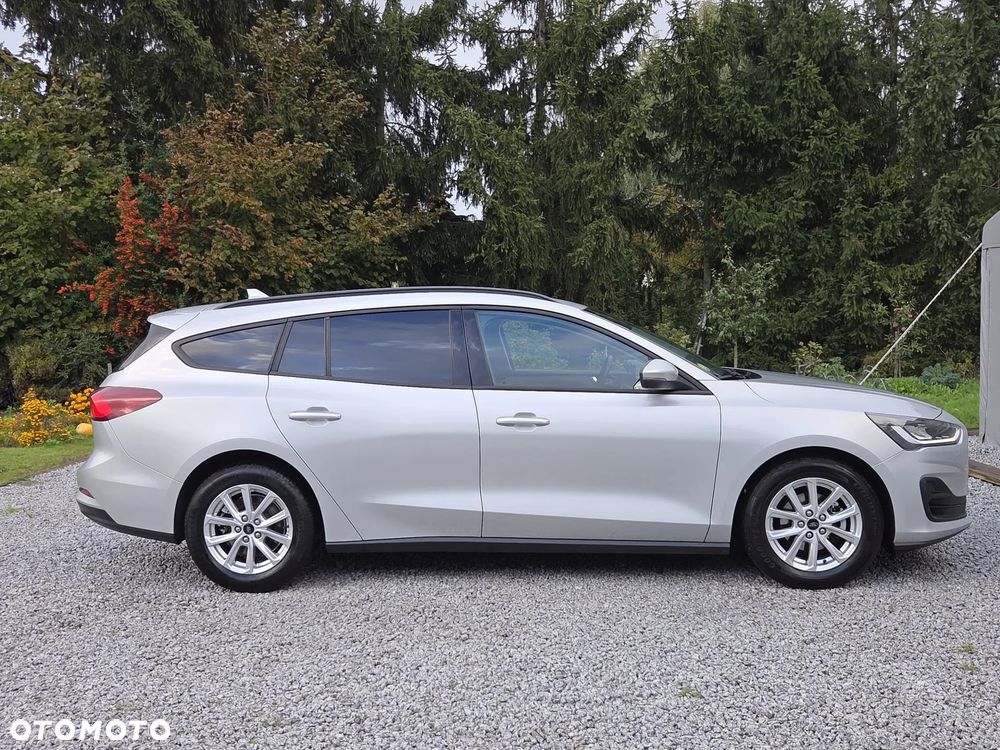 Ford Focus 1.5 TDCi DPF Start-Stopp-System Titanium - 4