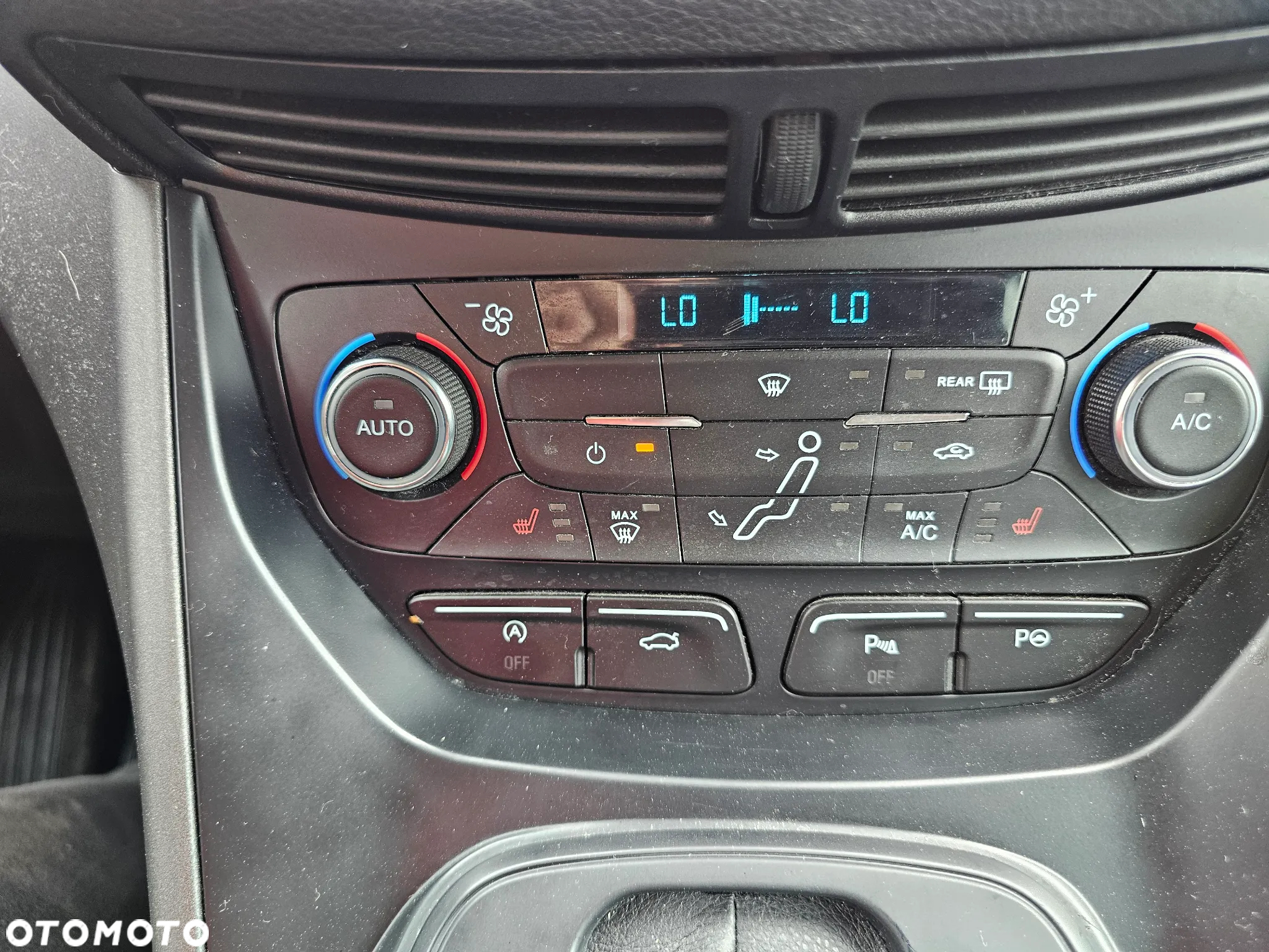 Ford C-MAX 1.5 TDCi Start-Stop-System Sport - 10