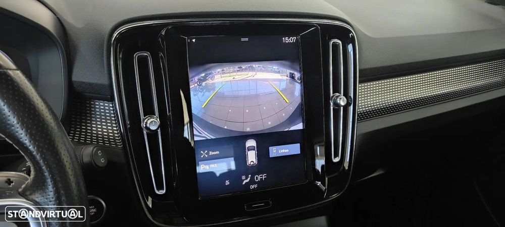 Volvo XC 40 2.0 D3 R-Design Geartronic - 29