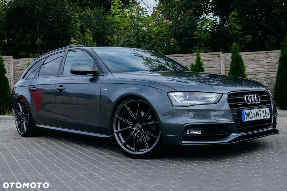 Audi A4 Avant 2.0 TDI DPF quattro S tronic S line Sportpaket - 1