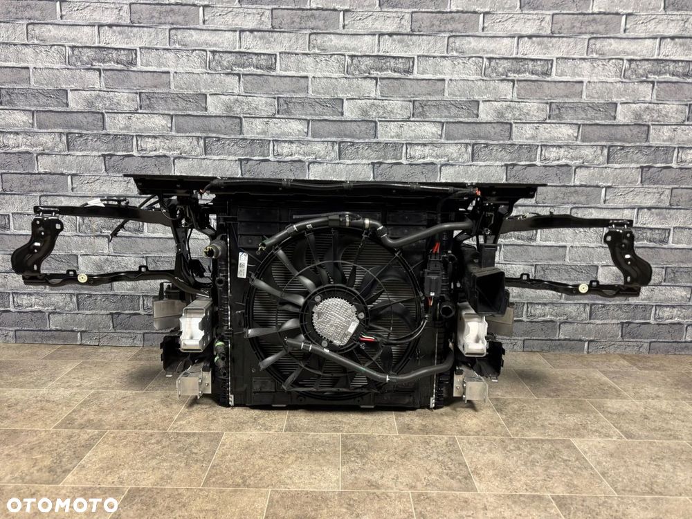 PAS PRZEDNI KOMPLETNY CHŁODNICE WENTYLATOR BMW X7 G07 40i LCI 280 kW 381 PS - 8