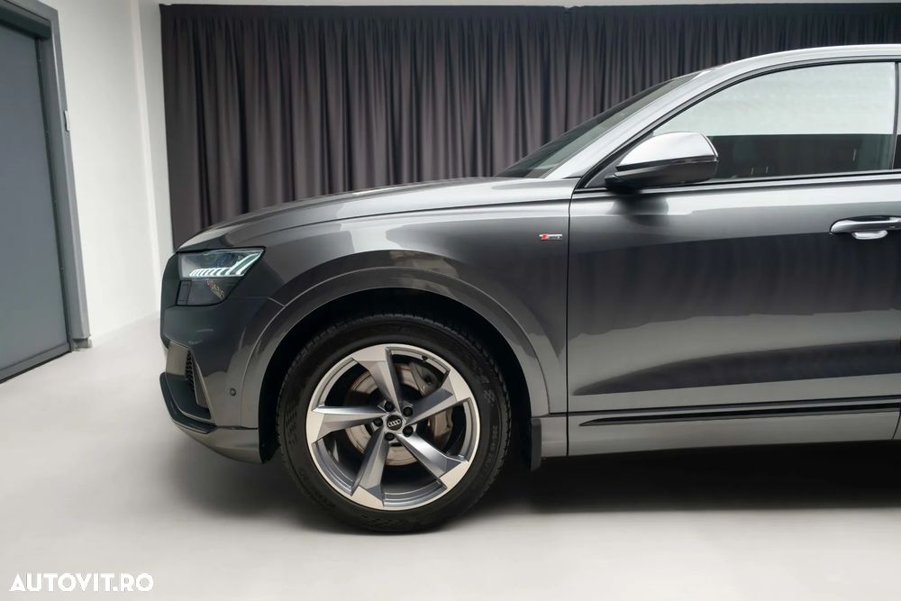 Audi Q8 - 6