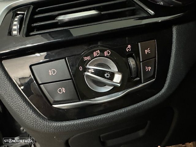 BMW 520 d Pack M Auto - 19