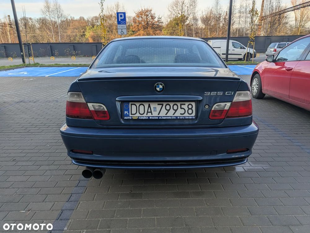 BMW Seria 3 323Ci - 6