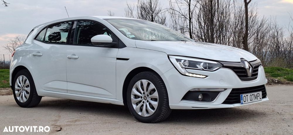 Renault Megane Blue dCi 116 Life - 11