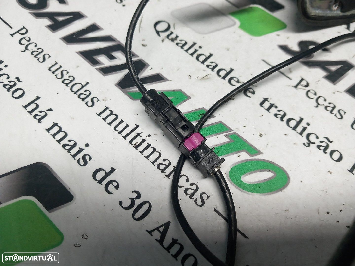 Base Antena Mercedes-Benz C-Class (W204) - 3