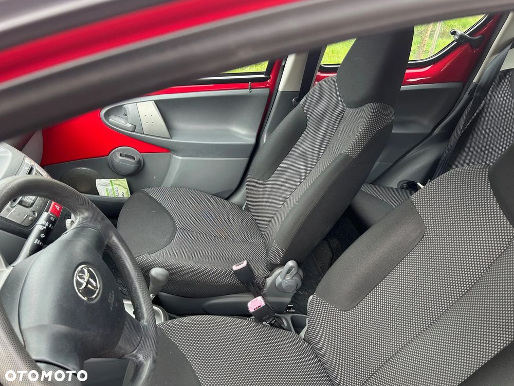 Toyota Aygo Multi Mode Club - 4